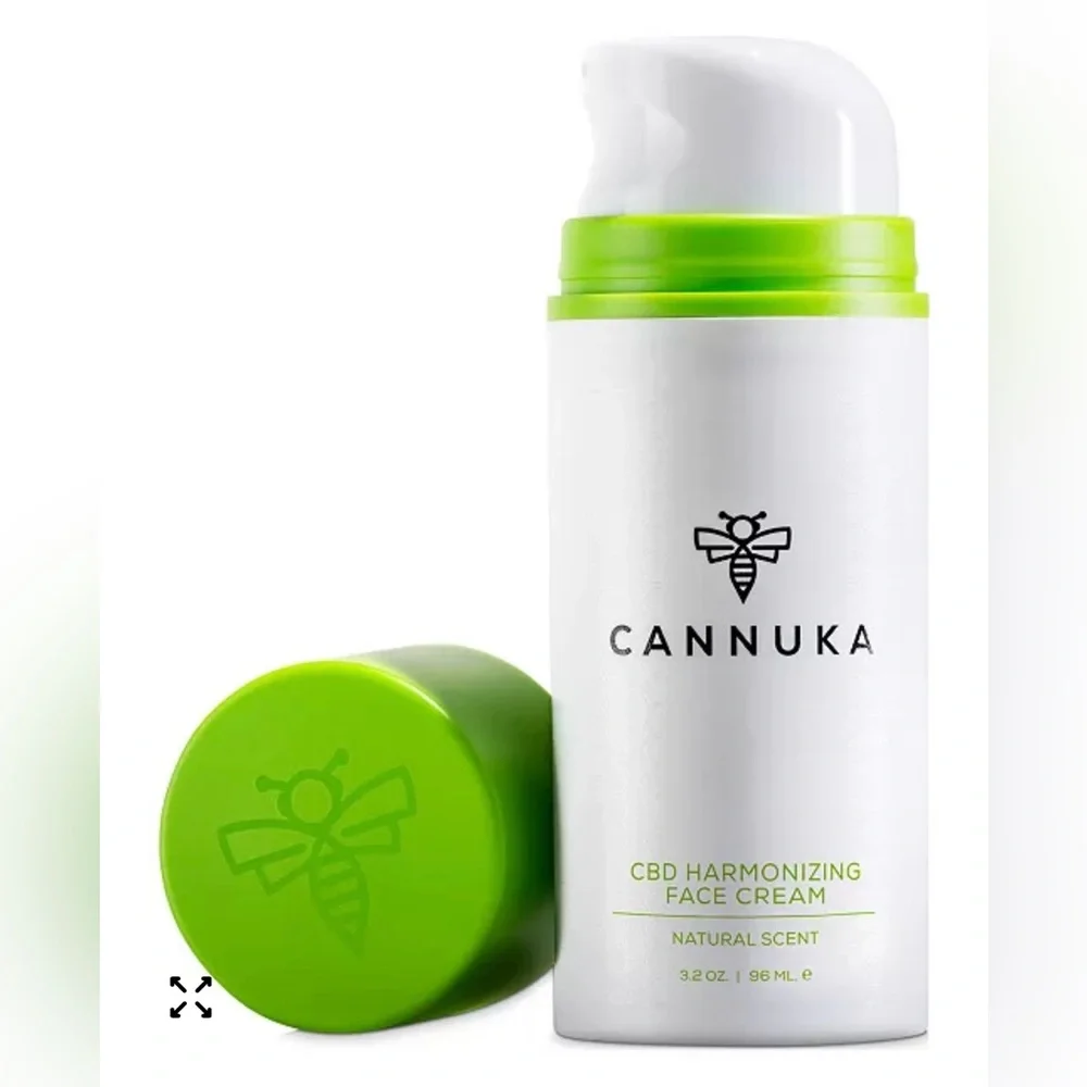 NEW in box Cannuka CBD Harmonizing Face Cream ~ 3.2 oz - Picture 3 of 8